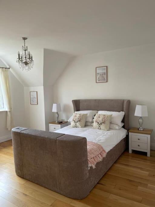Large Coastal Cottage, Private Indoor Pool, Hut Tub, Sauna And Steam Pod Weymouth Exterior photo